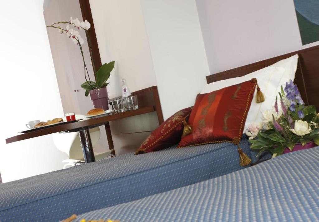 Hotel Il Monte Serravalle Cameră foto