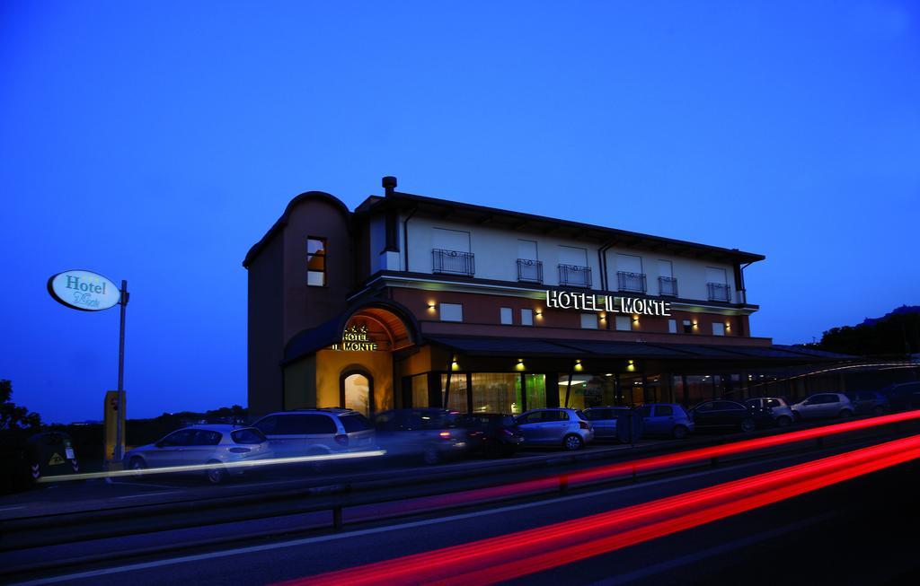 Hotel Il Monte Serravalle Exterior foto